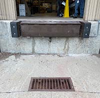 Equipment Service Warehouse Dock Plates